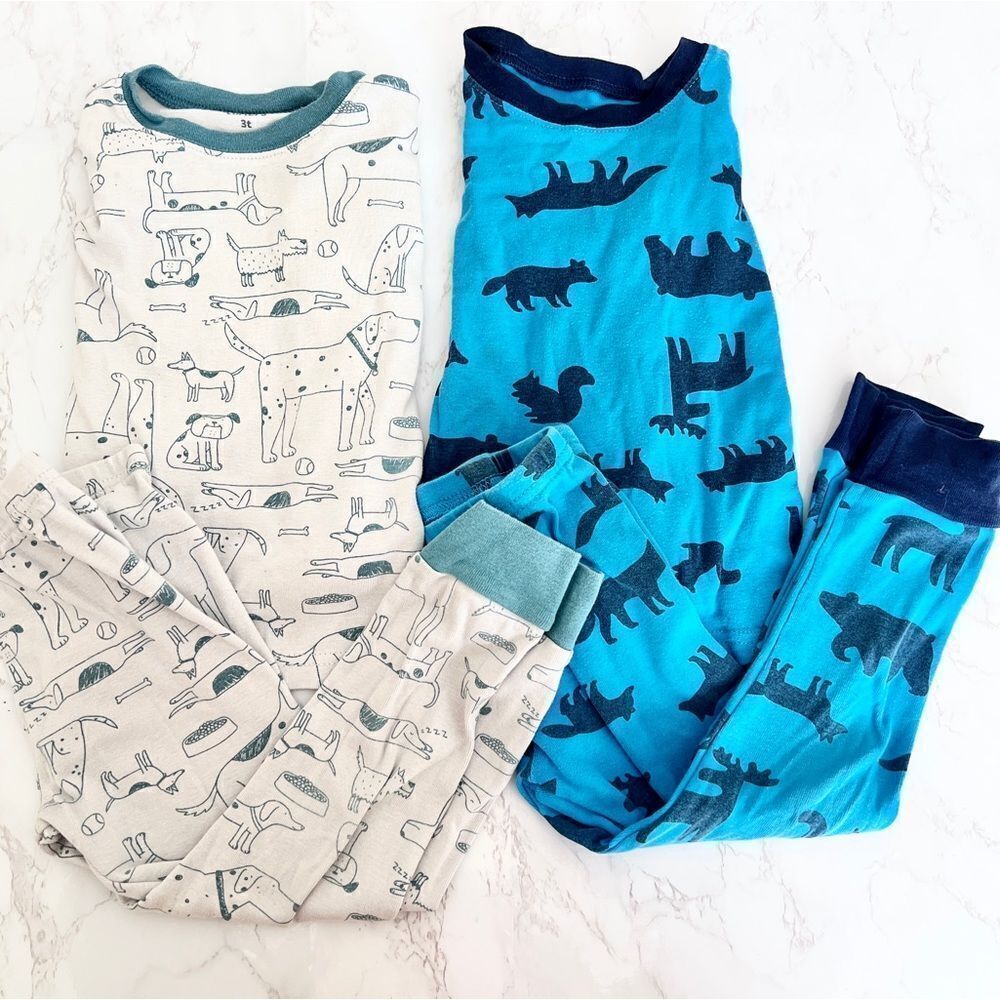 Carters Pajama Top and Bottom set of 2 Toddler 3T Pre-Owned